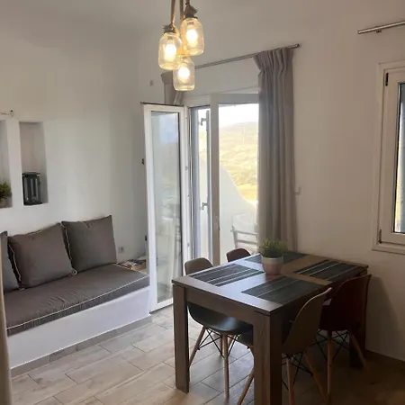 The Eagle Merchia Mykonos 度假居 *