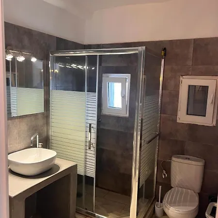 Nyaraló The Eagle Merchia Mykonos Merhia-part