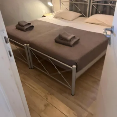 The Eagle Merchia Mykonos Nyaraló Merhia-part